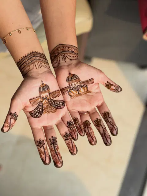 minimal peacock mehndi design