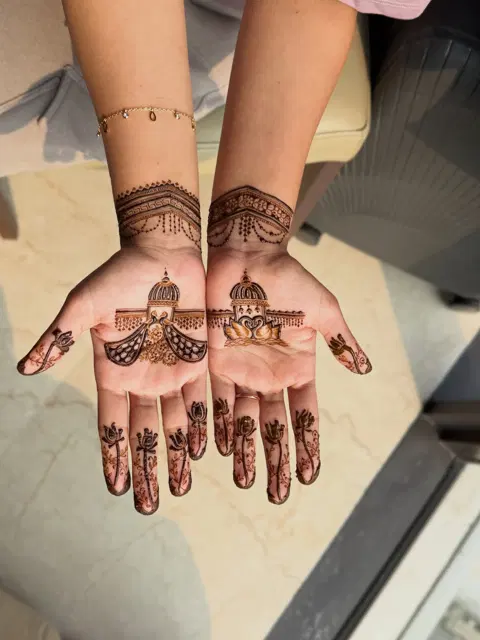 minimal peacock mehndi design