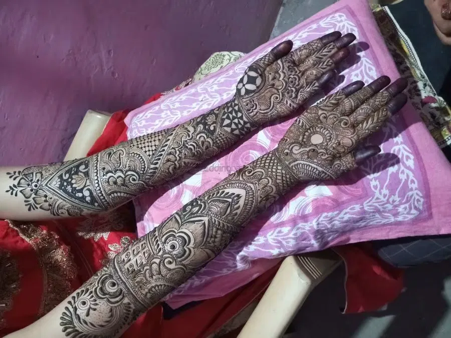 Full Hand Mehndi Design