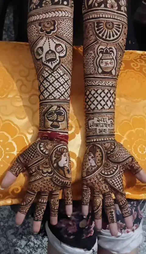 figure full hand mehndi design