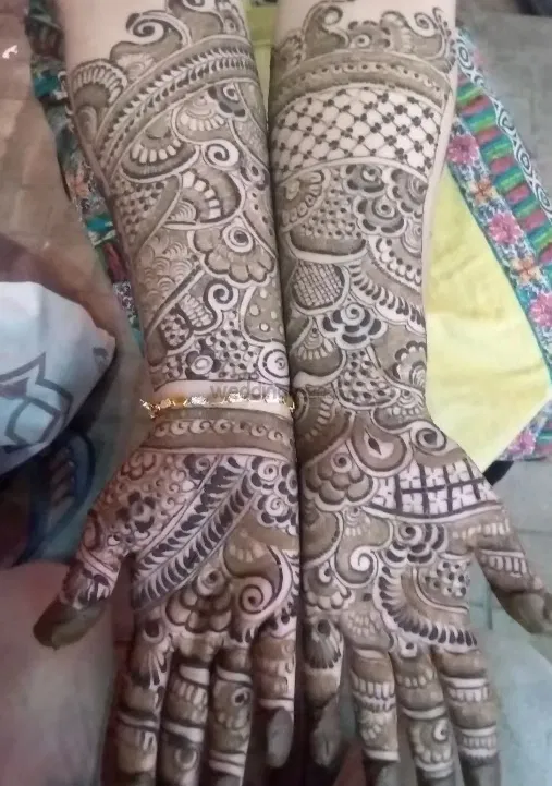 Full Hand Mehndi Design
