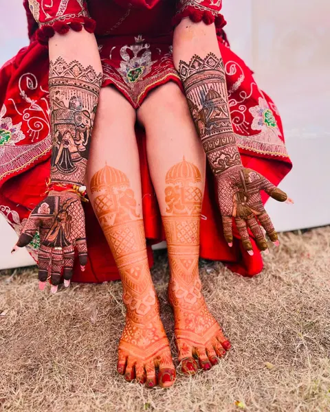 figure foot mehndi design