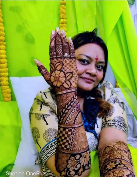 full hand mehndi design