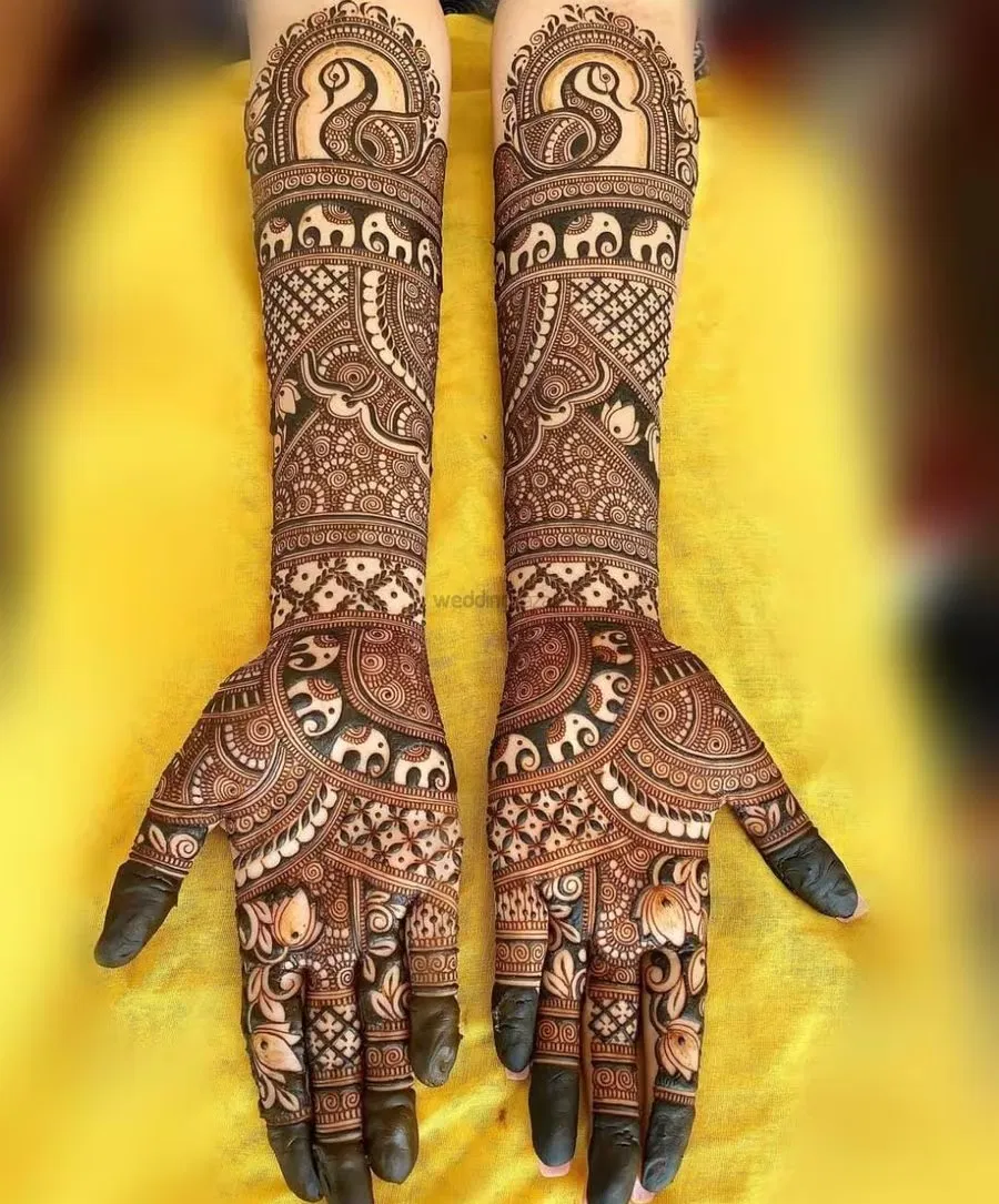 Back Hand Mehndi Design with Figures