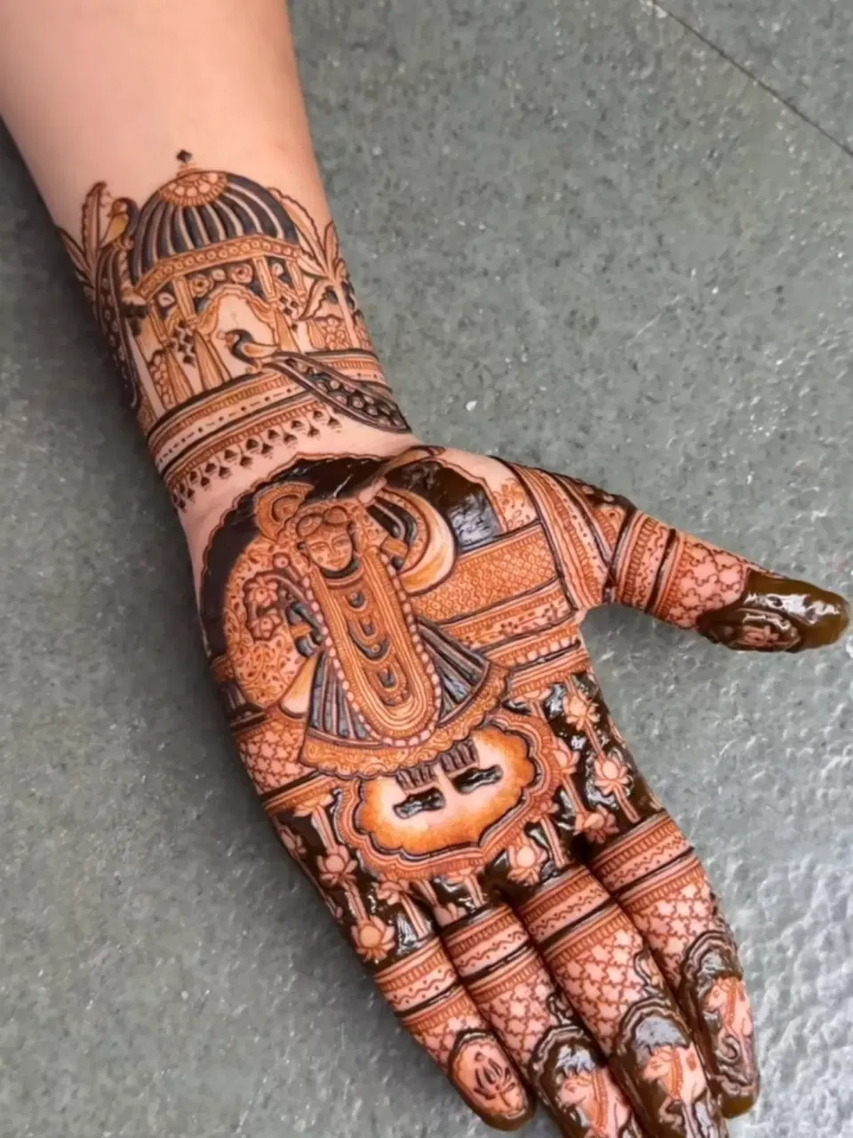 Mehndi Design (2)