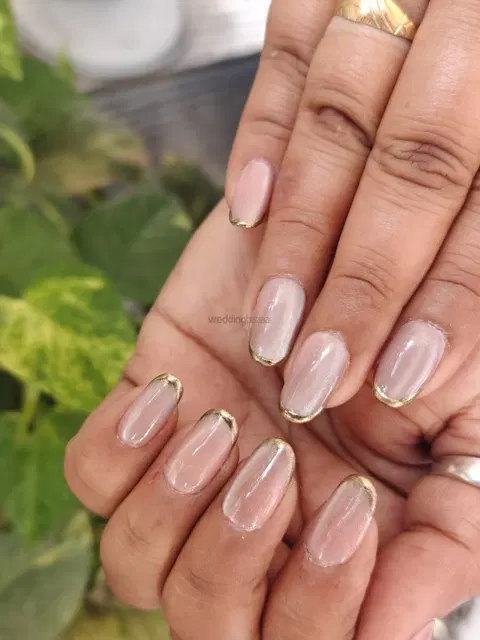 simple finger mehndi design