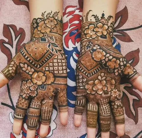 figure mehndi design