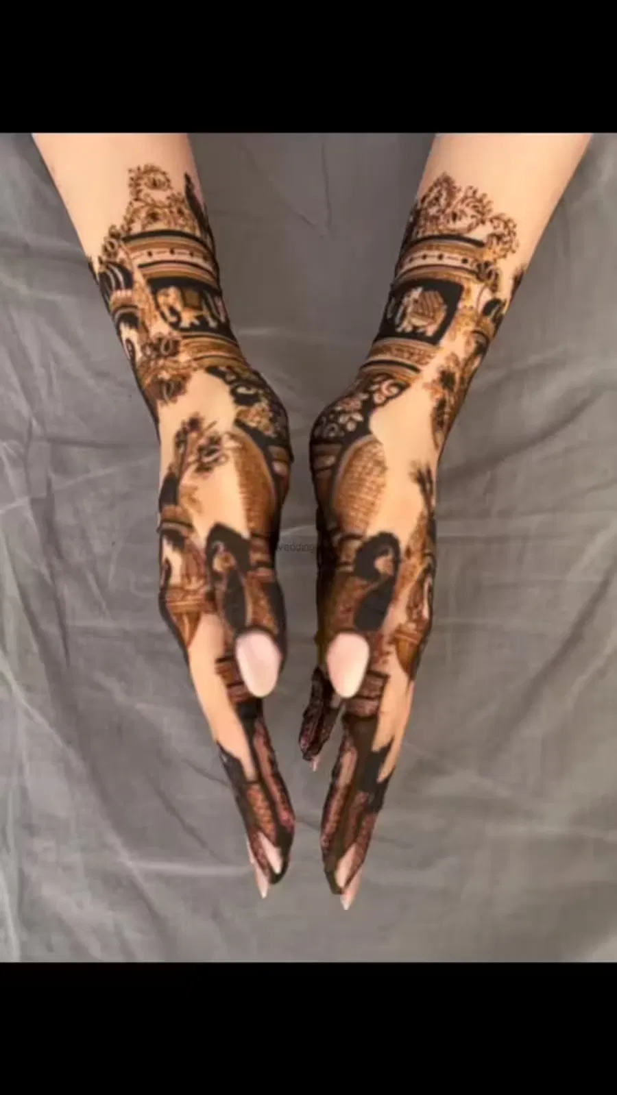 Mehndi Design with Figures