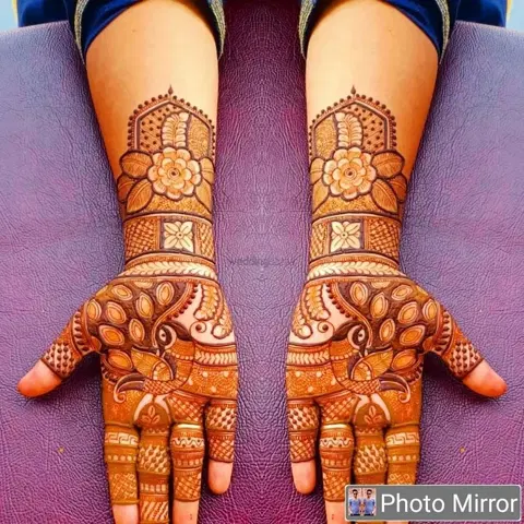 figure mehndi design