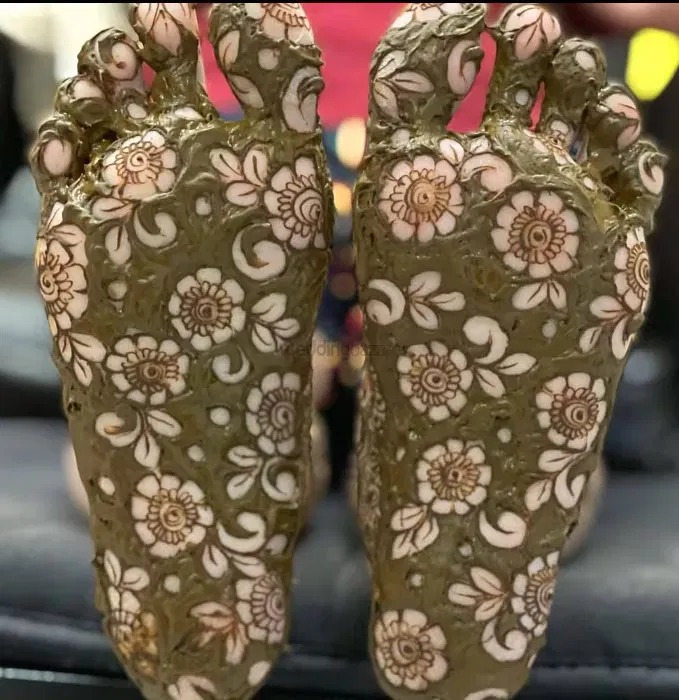 Foot Mehndi Design with Moon