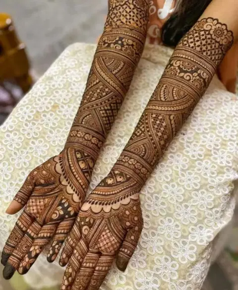 figure full hand mehndi design
