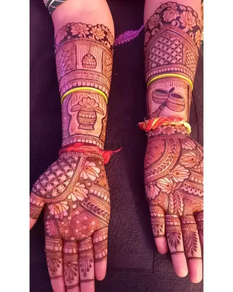 figure mehndi design
