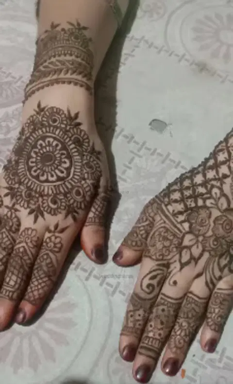 circle mehndi design