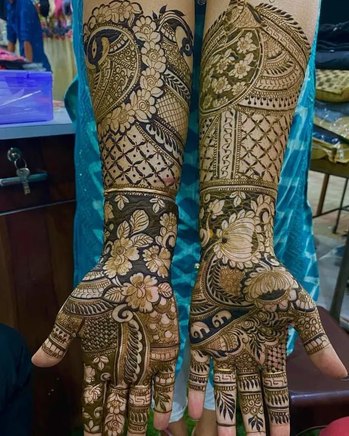 Full Hand Mehndi Design with Figures