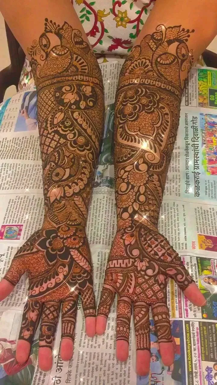 Full Hand Mehndi Design with Figures