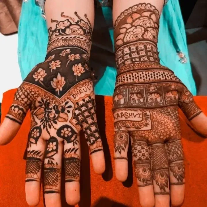 Mehndi Design with Figures