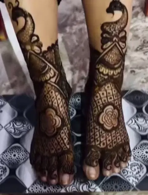foot mehndi design