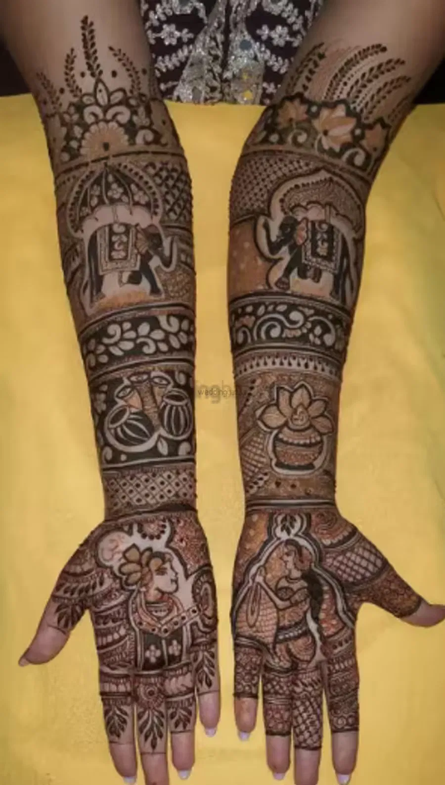 Heavy Front Hand Mehndi Design with Figures and Peacock (3)