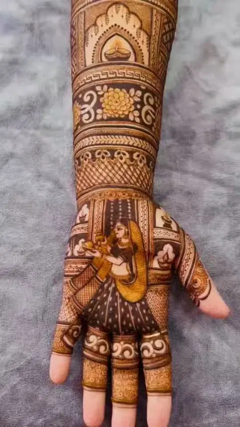 front hand mehndi design