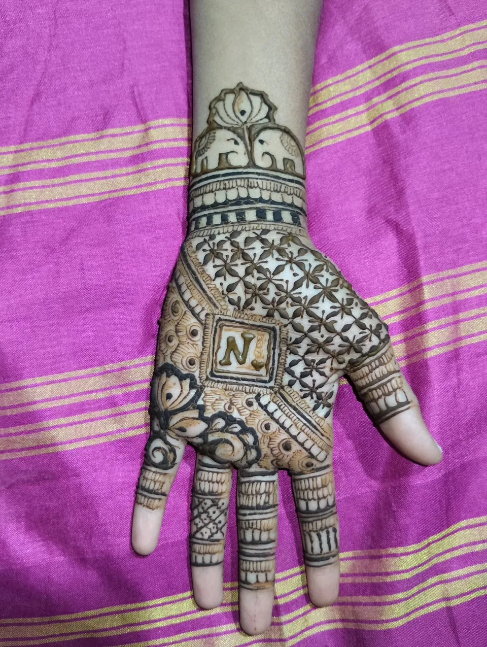 Mehndi Design (2)