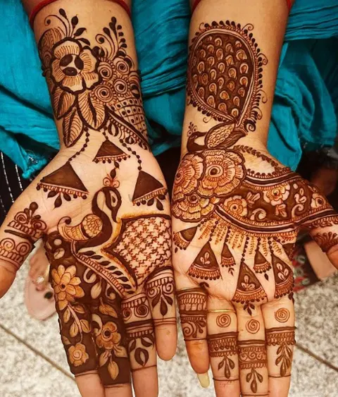 figure front hand mehndi design