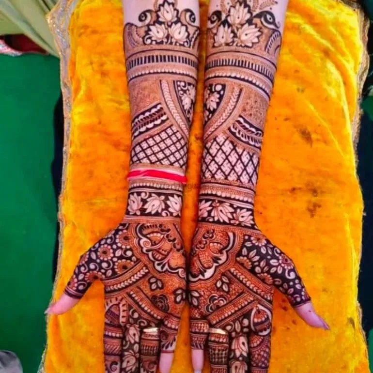 Full Hand Mehndi Design with Figures