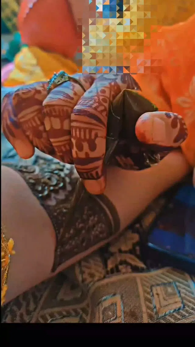 Finger Mehndi Design