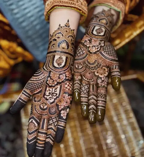full hand mehndi design