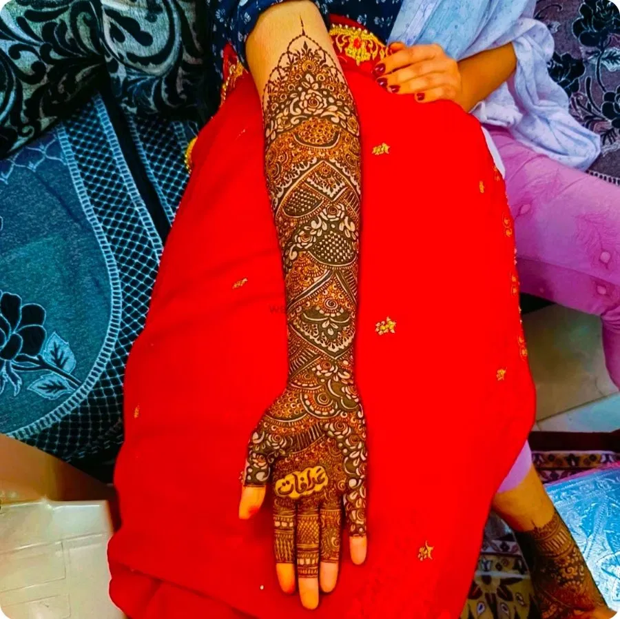 Front Hand Mehndi Design