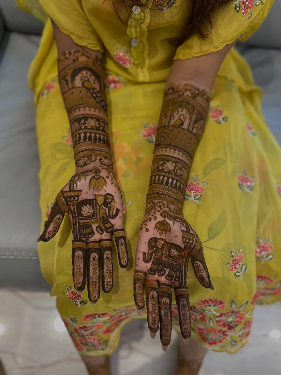 Back Hand Mehndi Design with Figures