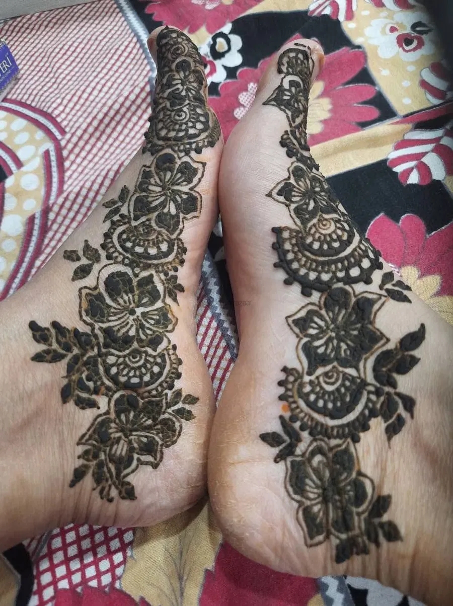 Arabic Foot Mehndi Design