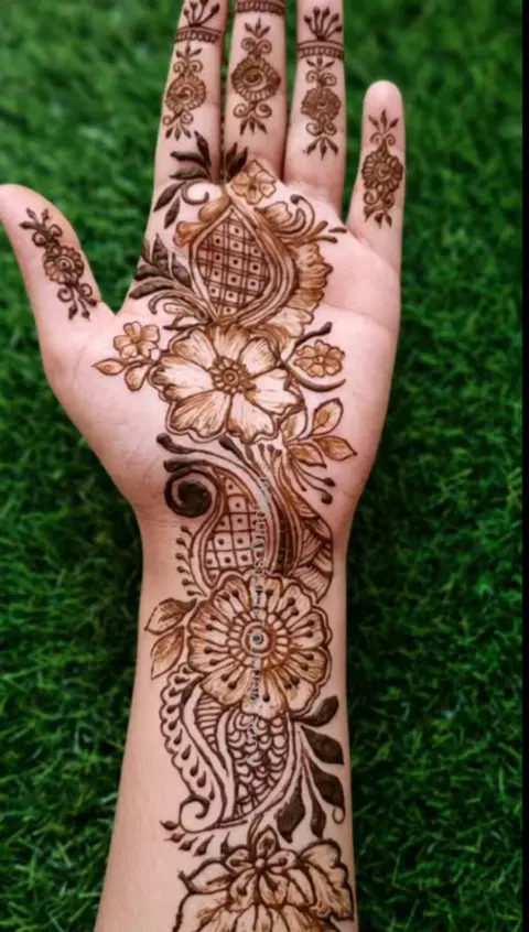 arabic front hand mehndi design