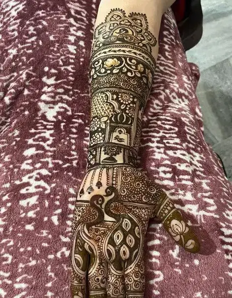 full hand mehndi design