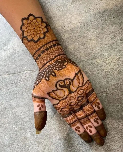 peacock mehndi design