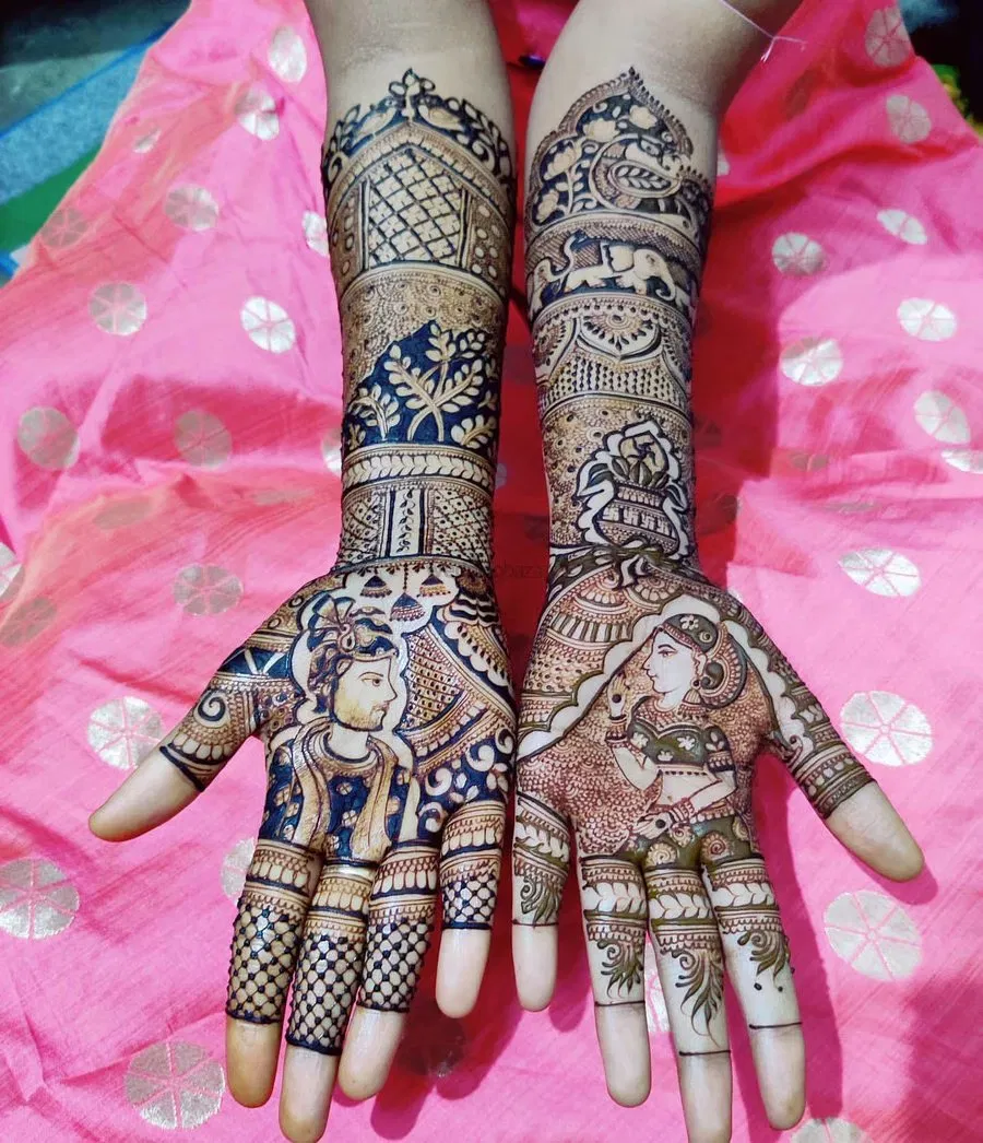 Mehndi Design with Figures