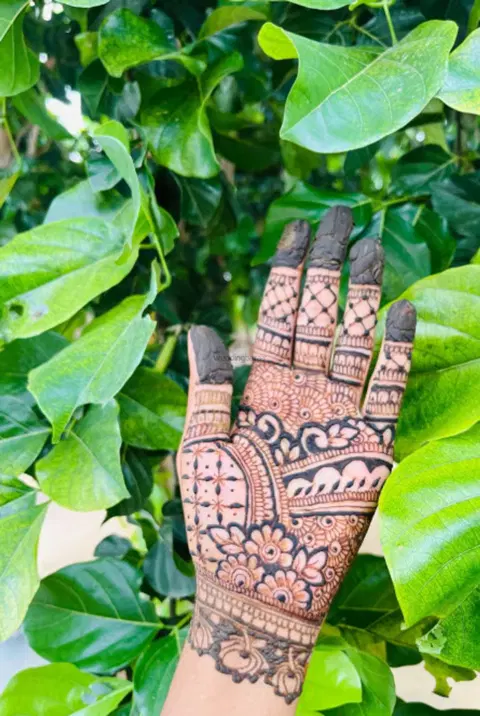 mehndi design