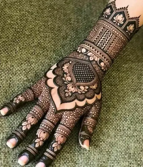 mehndi design