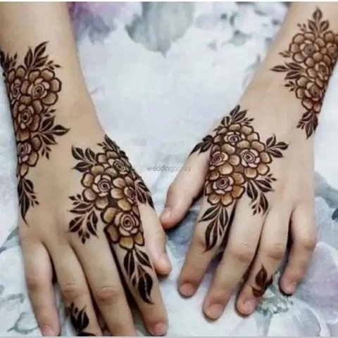 arabic simple back hand mehndi design
