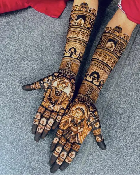 figure full hand mehndi design