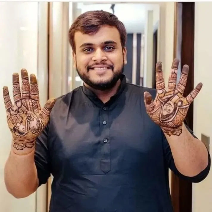 Front Hand Mehndi Design
