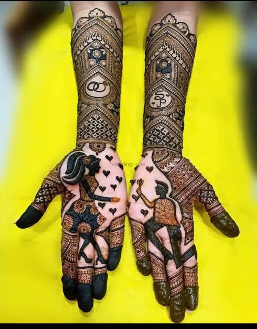 Mehndi Design with Figures and Hearts