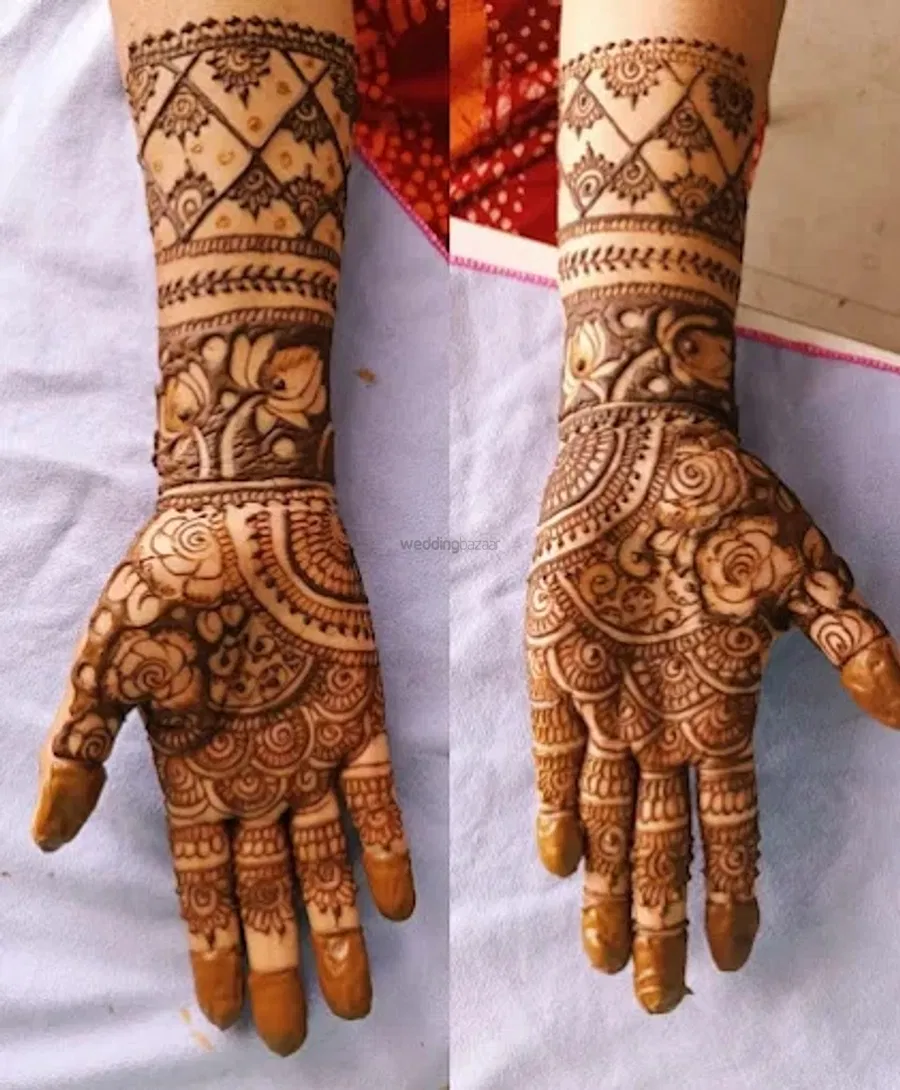 Front Hand Mehndi Design