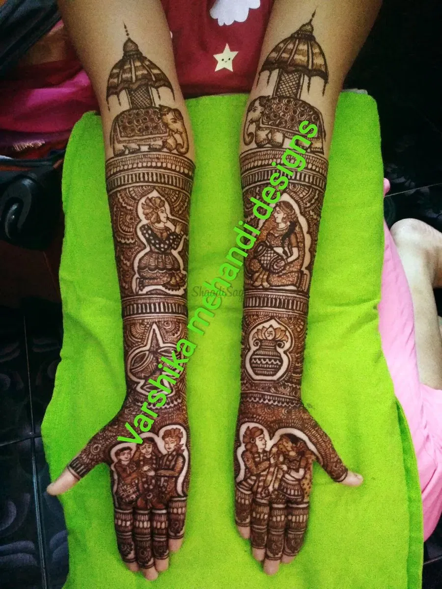 Heavy Front Hand Mehndi Design with Figures (2)