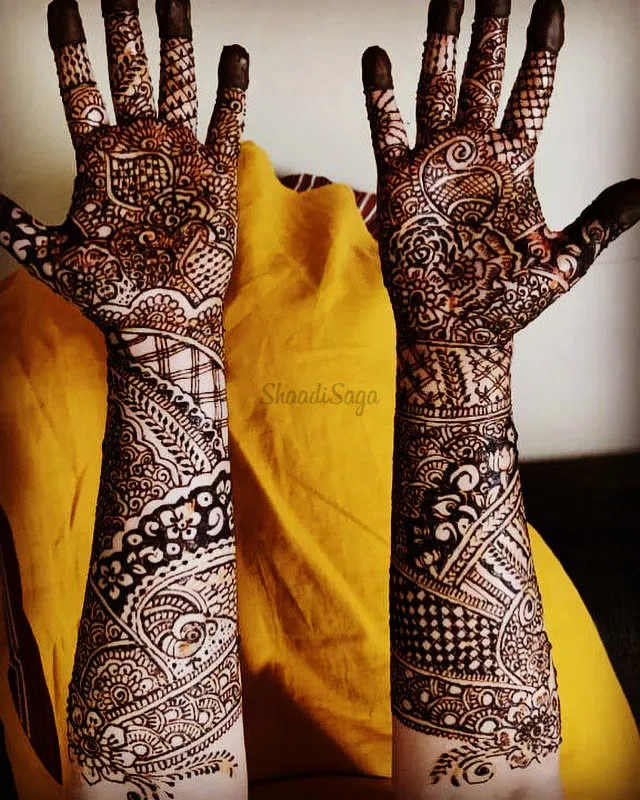 Front Hand Mehndi Design