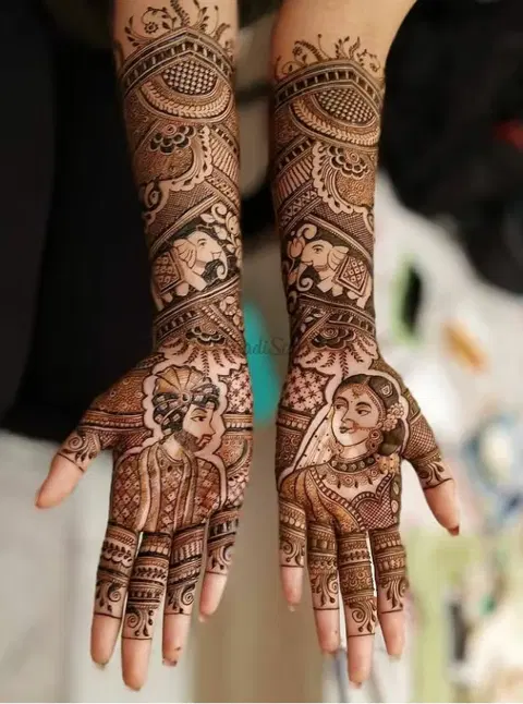 figure front hand mehndi design
