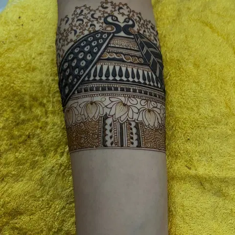 lotus full hand mehndi design