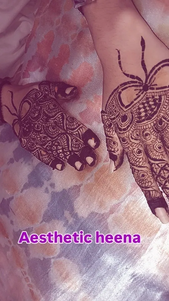 Mehndi Design with Hearts