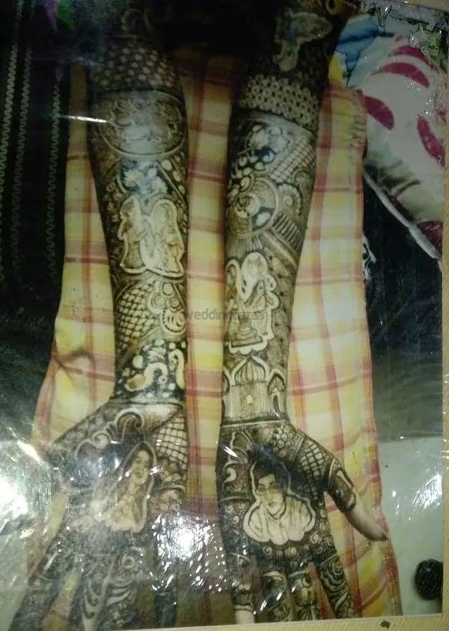 Full Hand Mehndi Design with Figures