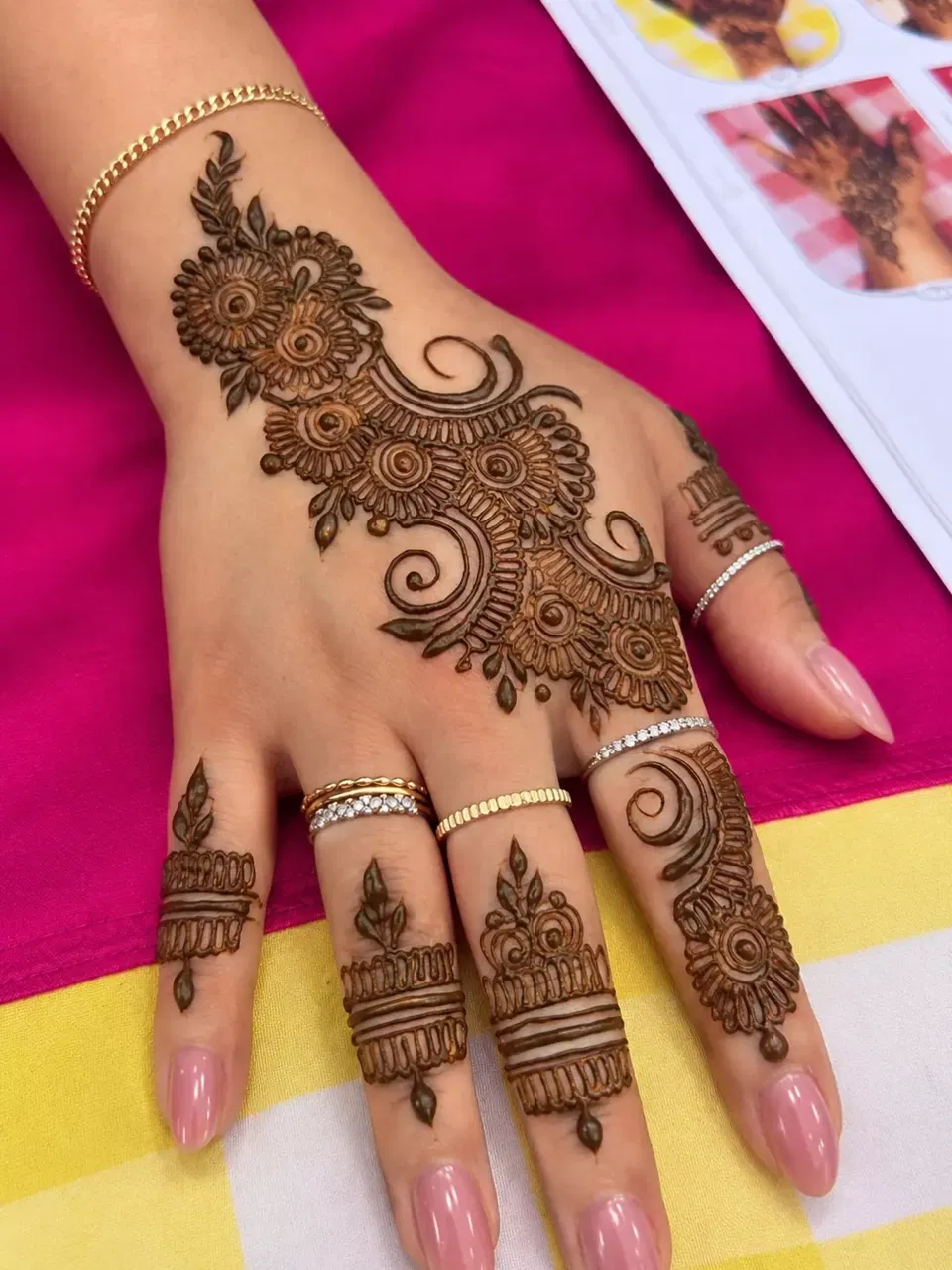 Arabic Mehndi Design