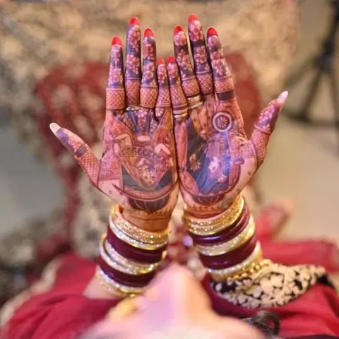 front hand mehndi design